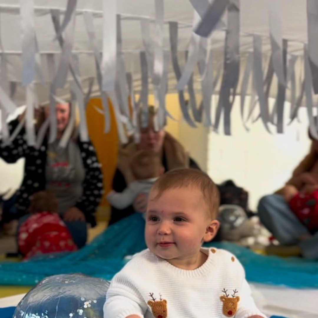 Snowfall /White Sensory Parachute – limited edition baby class prop with silver, grey and white ribbons. Handmade sensory parachute for baby sensory, music and development classes.